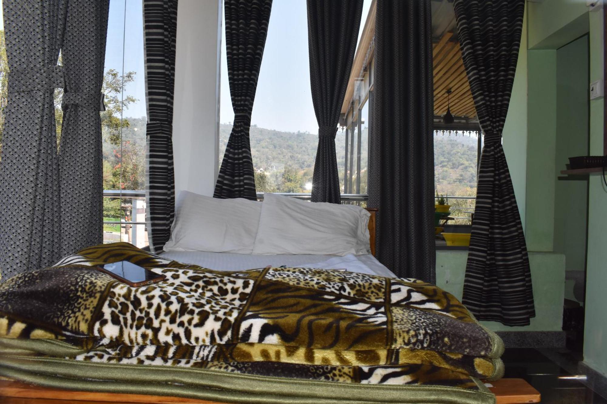 Yelagiri Goldhill Resort Dış mekan fotoğraf