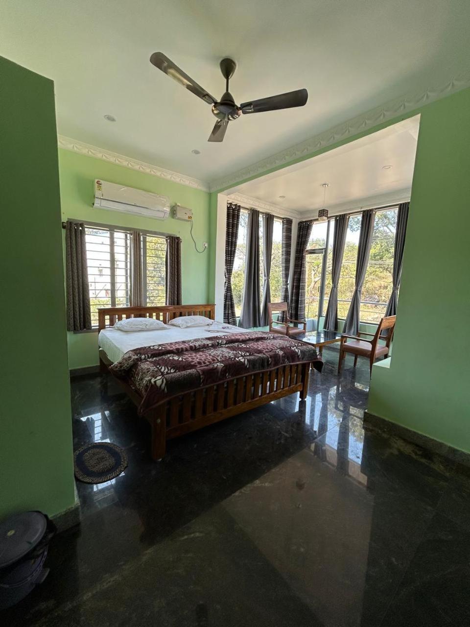 Yelagiri Goldhill Resort Dış mekan fotoğraf