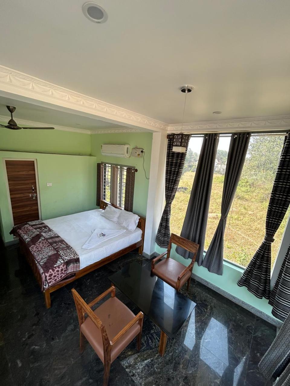 Yelagiri Goldhill Resort Dış mekan fotoğraf