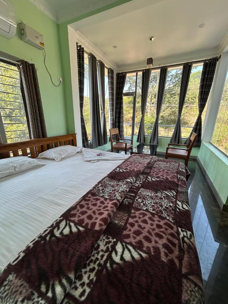 Yelagiri Goldhill Resort Dış mekan fotoğraf